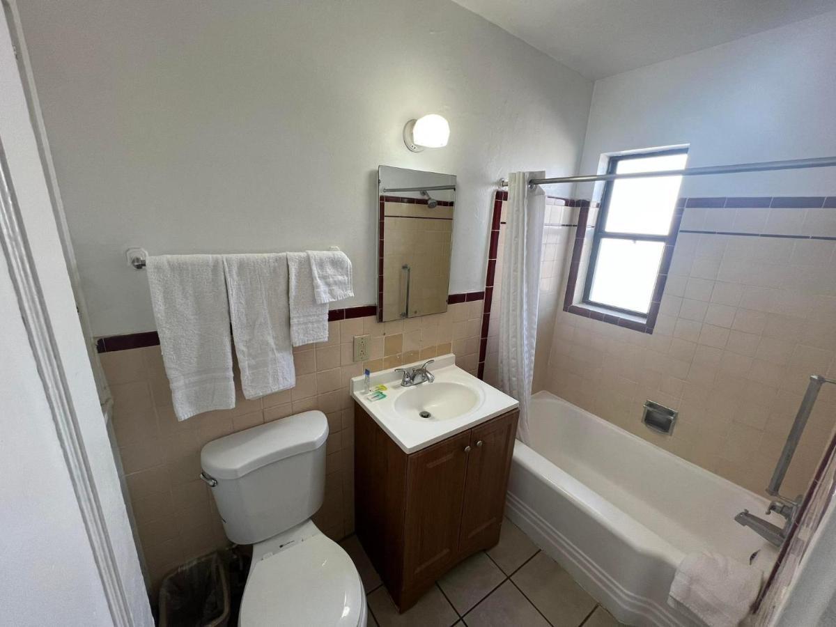 Quail Inn Motel Тусон Екстериор снимка